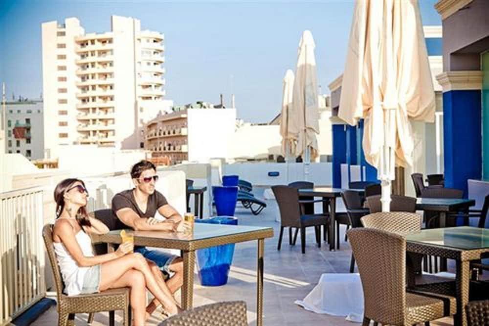 Labranda Rocca Nettuno Suites Sliema Exteriör bild