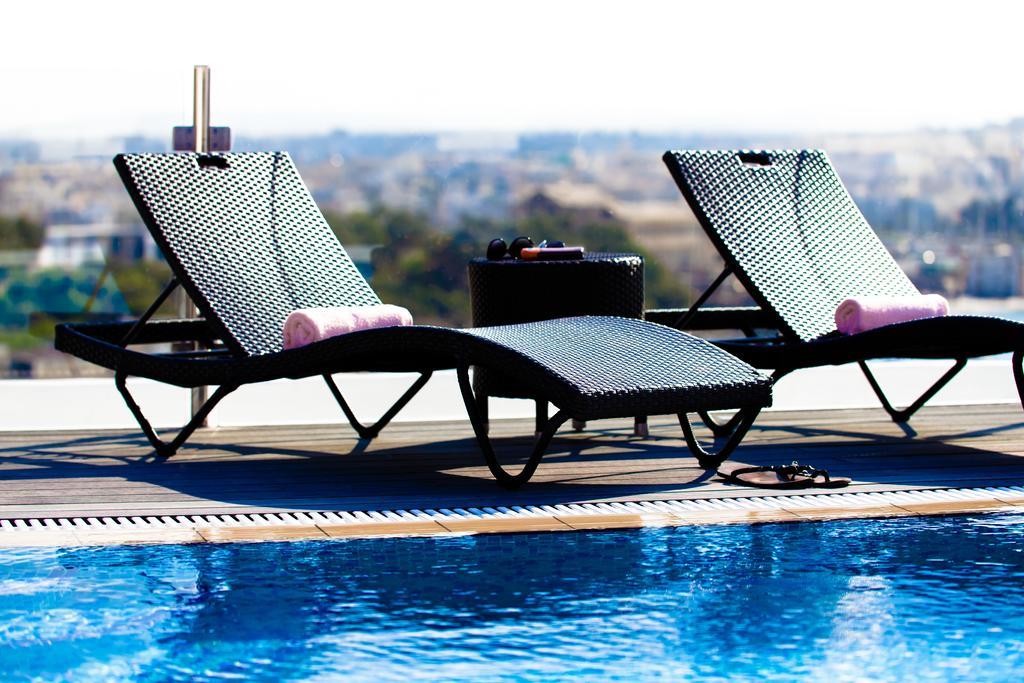 Labranda Rocca Nettuno Suites Sliema Exteriör bild