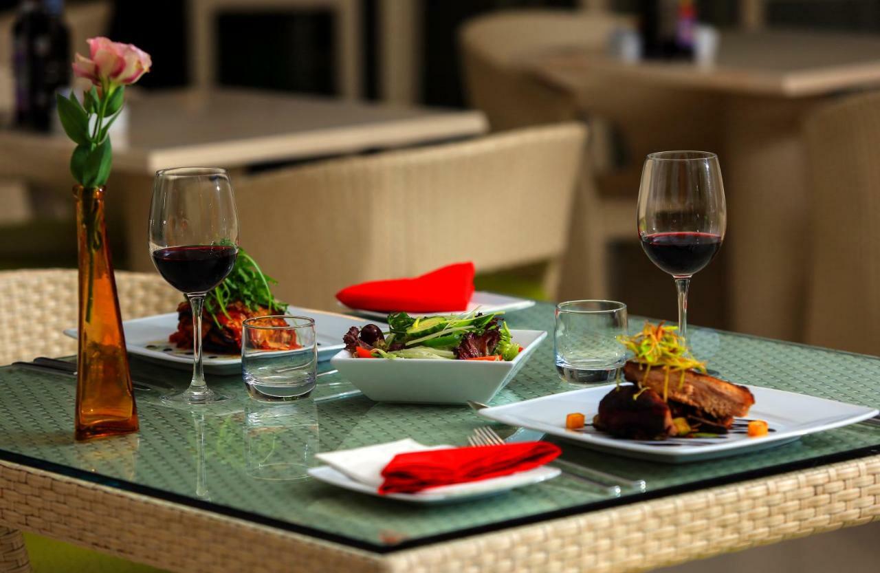 Labranda Rocca Nettuno Suites Sliema Exteriör bild